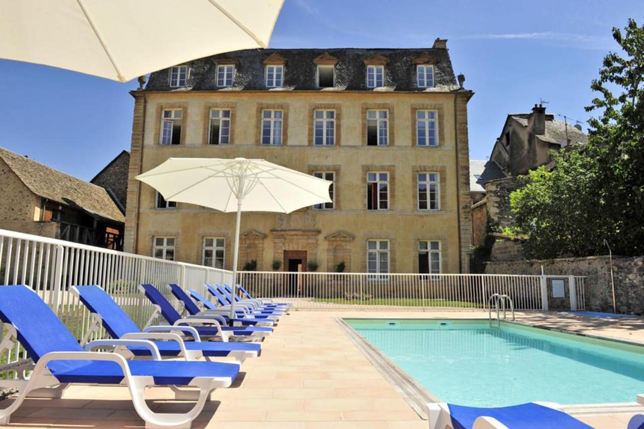 Chateau Ricard Saint-Geniez-dʼOlt Eksteriør bilde